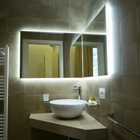 Bed & Breakfast Palazzo San Lazzaro *